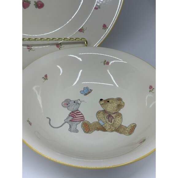 Teddy by Mikasa CC018 Fine 3-Piece Child’s Place Setting – Plate, Bowl & Mug - Picture 7 of 11